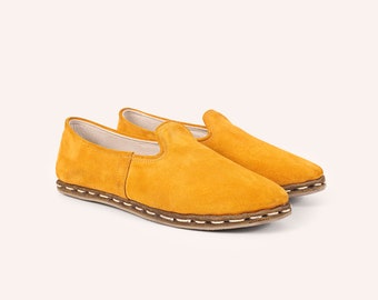 Handmade Suede Yemeni Shoes | Classic Tan Leather, Barefoot Style
