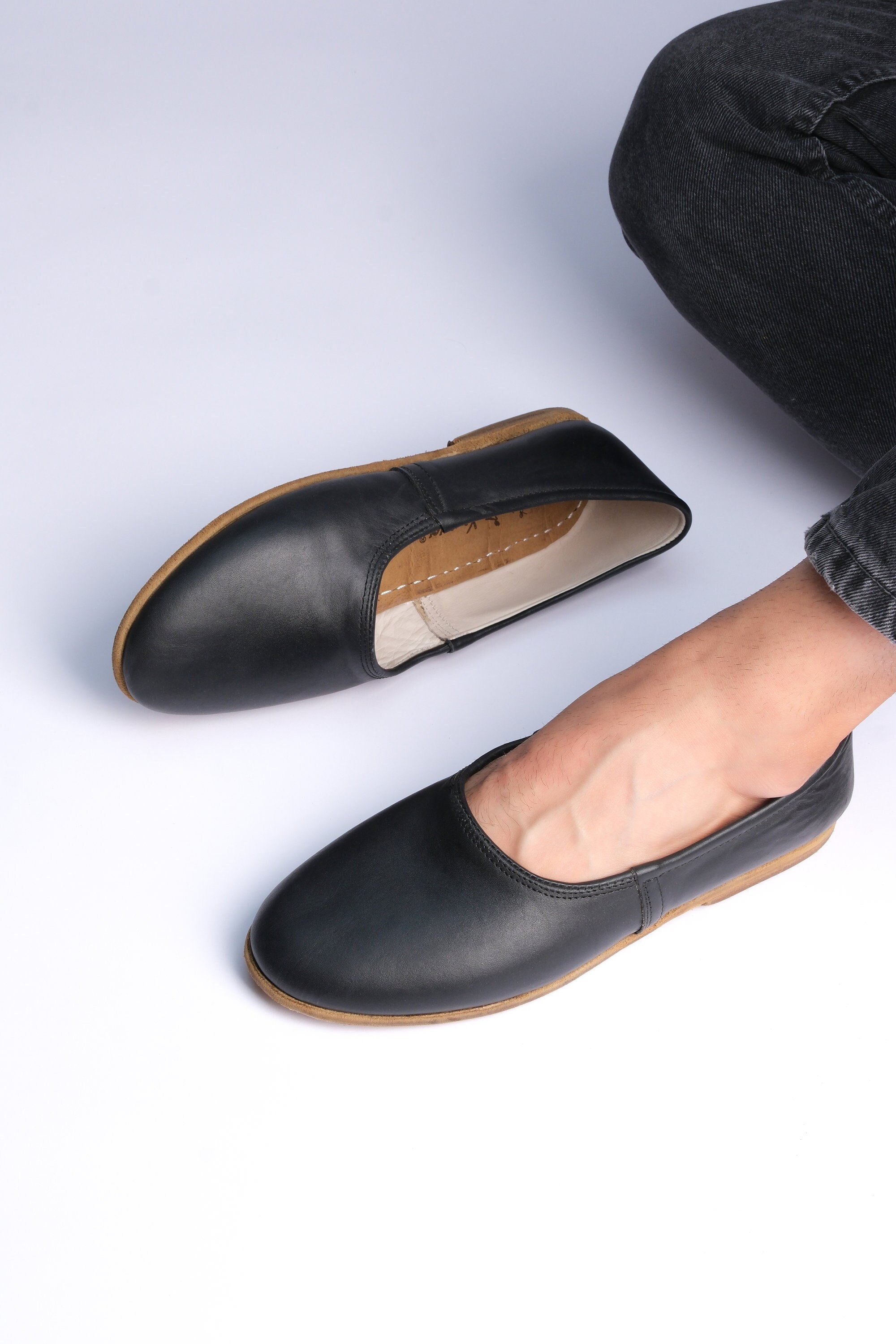 Turkish Natural Leather Yemeni Shoe size 43 USA 11 Turkish Genuine Leather Handmade Women Yemeni Shoes Natural  main image 3