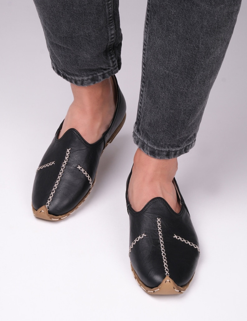 Men's Black Leather Yemeni Loafers – Handmade Turkish Thong Shoes image 3