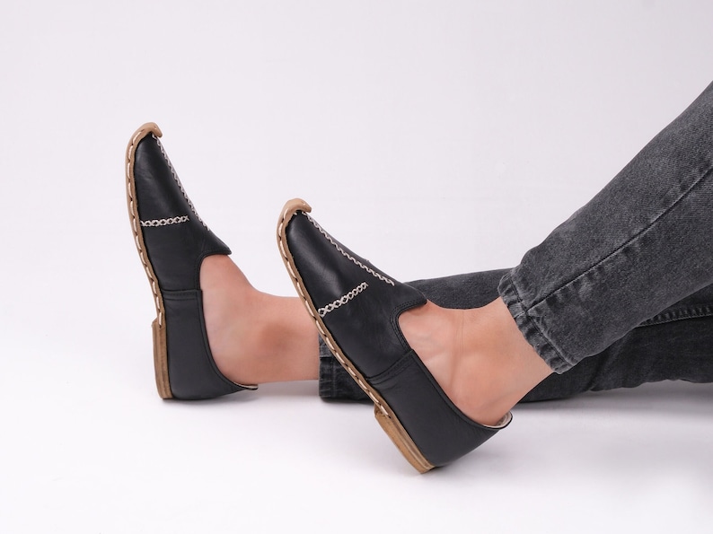 Men's Black Leather Yemeni Loafers – Handmade Turkish Thong Shoes image 5