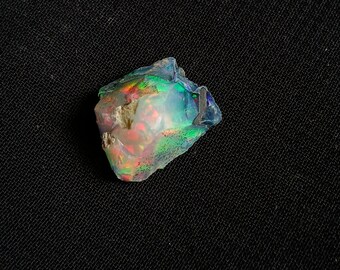 Natural Ethiopian Fire Opal Raw Rough 5 Ct Untreated Rainbow Rough Gemstone Healing Crystal Specimen Opal For Gift RO939