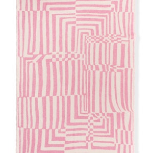 Pure Wool Blanket XL 130x200 cm Obscure Chess Pink. 100% Natural Wool. Warm Luxury Bedspread, Throw Blanket, Bedding, Poncho. Woven in EU image 6