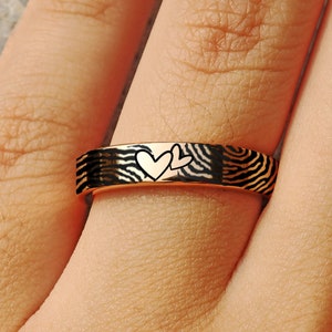 Engraved Double Heart Duo Fingerprint Ring, Double Print Promise Ring, Couples Fingerprint Ring, Thin Fingerprint Ring - 6mm