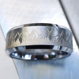 LIGHT Engraved Mens Mountain Wedding Band, Mountain Engagement Ring, Mountain Wedding Ring, Black Forest Ring, Mens Mountain Ring - 8mm