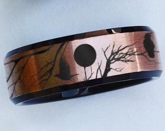 Anillo de Cuervo Negro Grabado, Anillo de Bodas de Cuervos Voladores, Anillo de Luna Llena de Cuervos Negros, Anillo de Promesa de Cuervo, Joyería de Cuervos Voladores - 8 mm