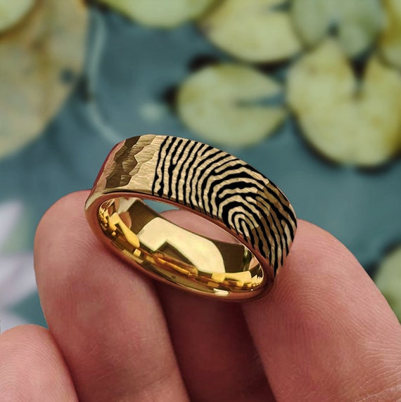 Mini Fingerprint Ring in White Gold