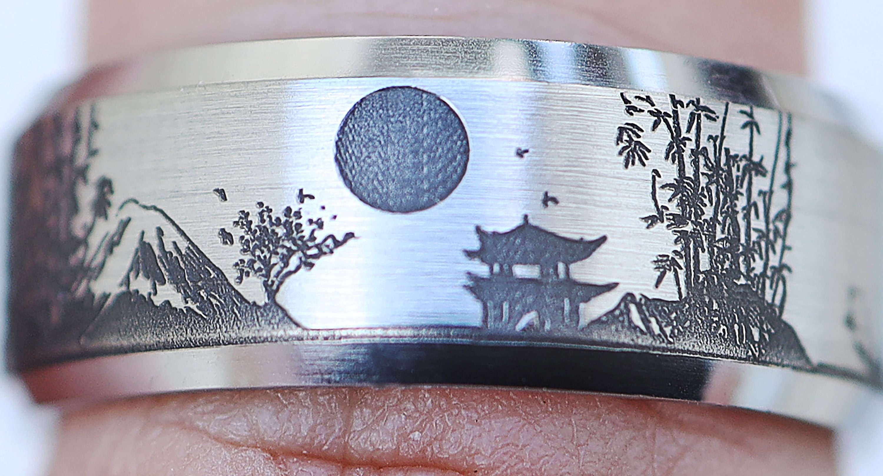Special Embossed Engraved Japan Ring, Old Japan Scene Ring, Japanese ...