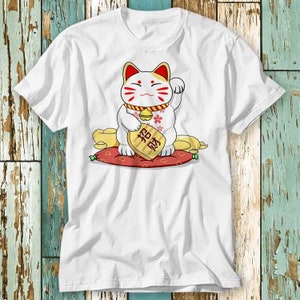 Maneki Neko 招き猫 Japanese Lucky Cat T Shirt Top Design Unisex Ladies Mens Tee Retro Fashion Vintage Shirt S848