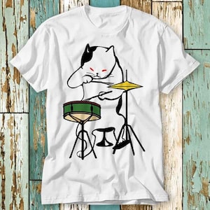 Cat Playing Drums Kitten Music Master T Shirt Top Design Unisex Ladies Mens Tee Retro Fashion Vintage Shirt S833