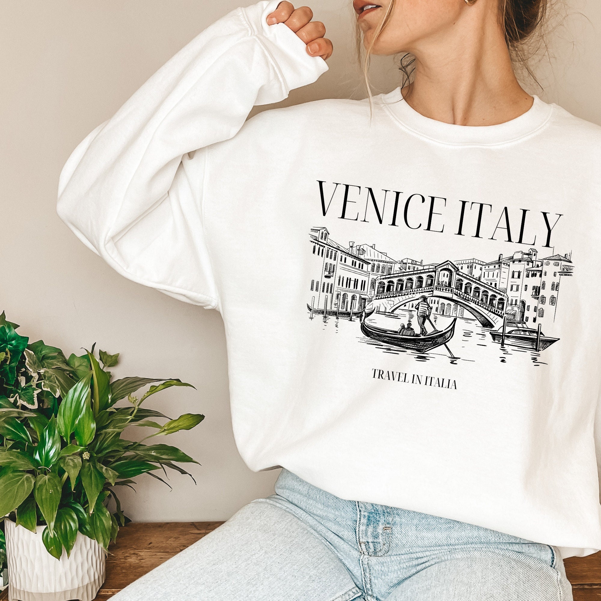 Discover Venice Italy Sweater, Venice Travel Sweater, Italy Sweater, Rome Sweatshirt, Comfy Womens Sweater, Italia Crewneck, Love Italy Sweater