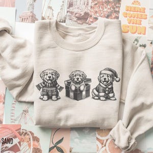 Golden Retriever Christmas Sweatshirt, Christmas Dog sweater, Dog Christmas Sweatshirt, Golden Retriever Sweatshirt, Golden Retriever gifts