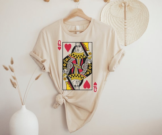 Queen Of Hearts Vintage Engraving Card T-Shirt Queen Of Hearts Vintage Engraving Card T-Shirt
