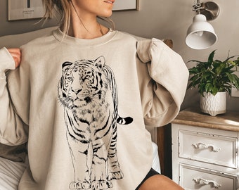 Tiger Sweatshirt, Tiger Face Sweatshirt, Tiger lover Gift, Tiger Face Shirt, Vintage Tiger Sweatshirt, Jungle Sweatshirt, Jungle Animal