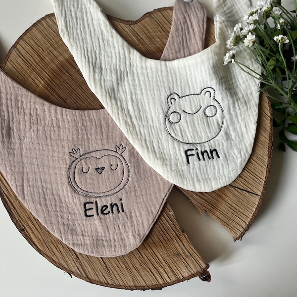 Personalized scarf, muslin, bib with motif and name
