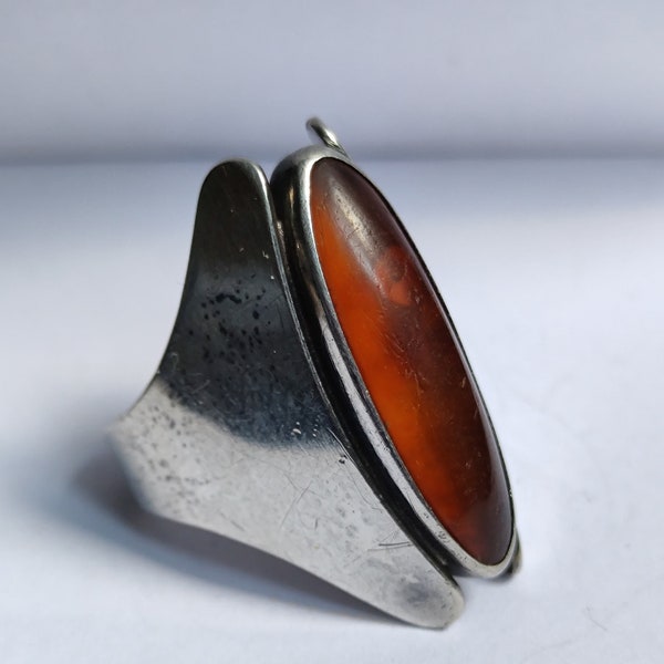 Vintage - Fischland silver modernist ring with amber