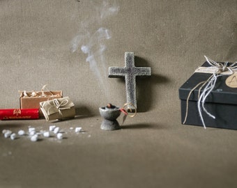 Prayer Corner Gift Box - Greek Handmade Ceramic Set with Black Censer, Cross, Charcoal & Incense - Christian Family Gift - Home Altar