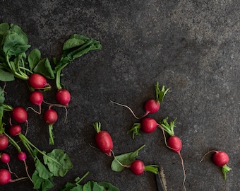Black Vinyl Photography Backdrop: Food Photography Surface (90x60 cm)