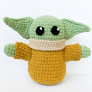 Grogu Baby Yoda from the Mandalorian Crochet Pattern PDF image 1