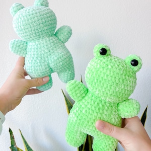 Viral virkad groda med rumpa Amigurumi-mönster PDF | Rolig rumpa-samling