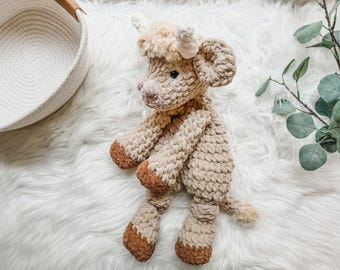Highland Cow Lovey Snuggler, Farm Nursery, Baby Lovey, Western Nursery, Security Blanket, Longhorn Cow Stuffed Animal