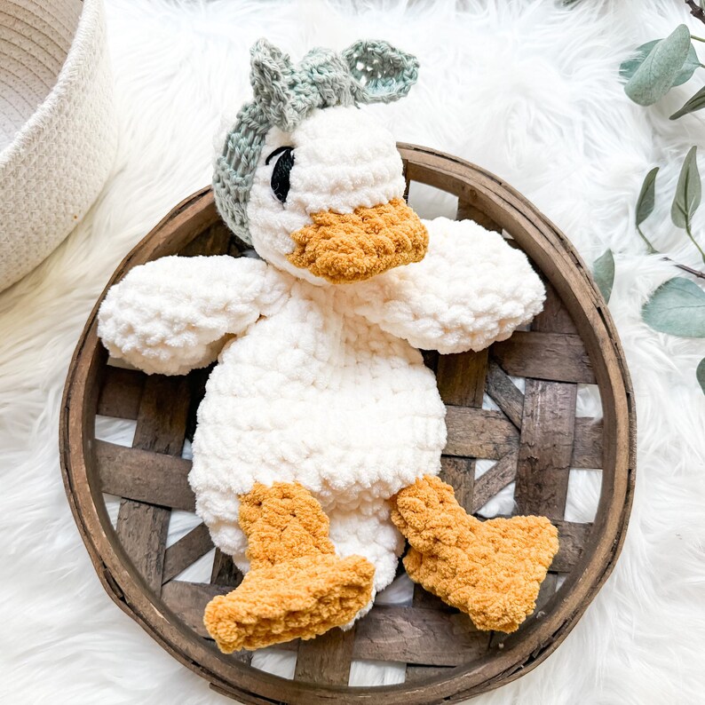 Duck Baby Lovey Snuggler, Baby Soft Toy, Girl Baby Gift, Crochet Duck Toy, Security Blanket, Crochet Della Duck Toy, Baby Shower Gift White/Gold