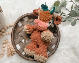 Highland Cow Lovey, Stuffed Animal,  Farm Animal Nursery, Stuffed Animal, Security Blanket, Highland Cow Nursery Decor