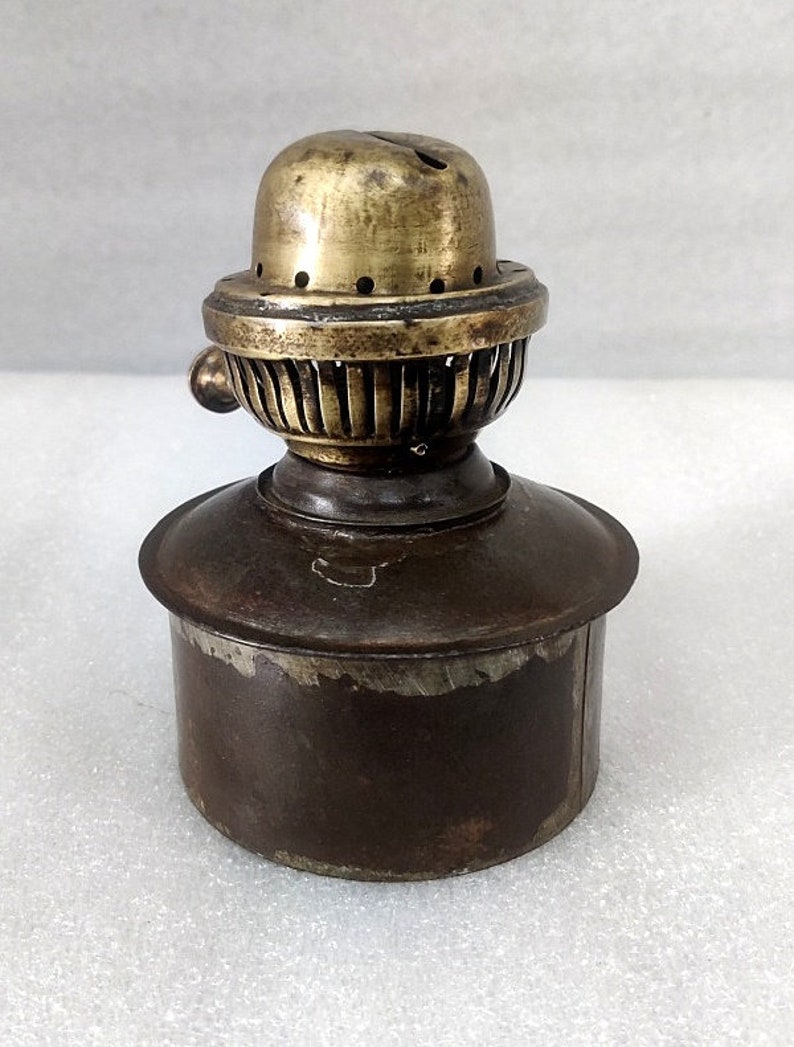 Vintage Old Collectible Iron Oil Lamp & Light Brass Burner,kerosene Oil