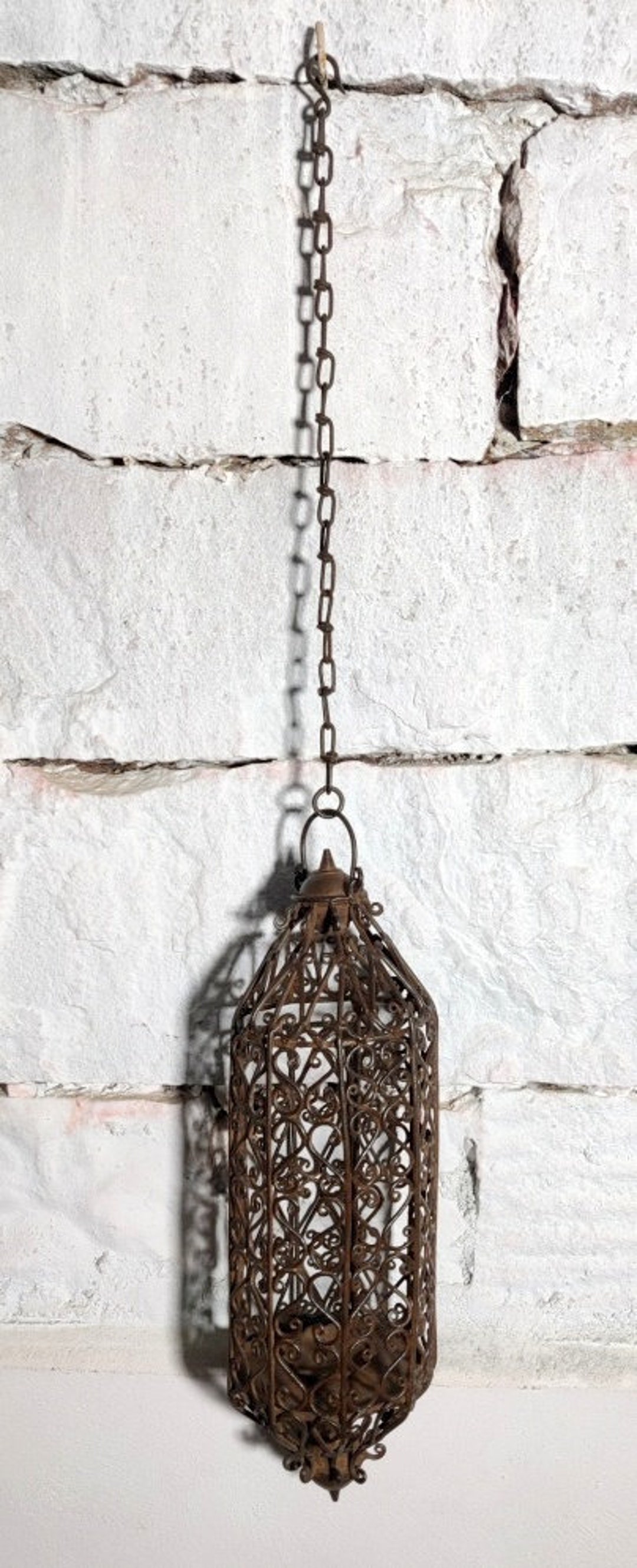 Antique Look Iron Hanging Candle Holder Night Light Candle Wire Cage