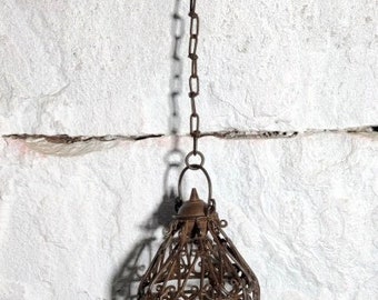 Antique Look Iron Hanging Candle Holder Night Light Candle Wire Cage Holder Decorative Black Hanger Home Decor