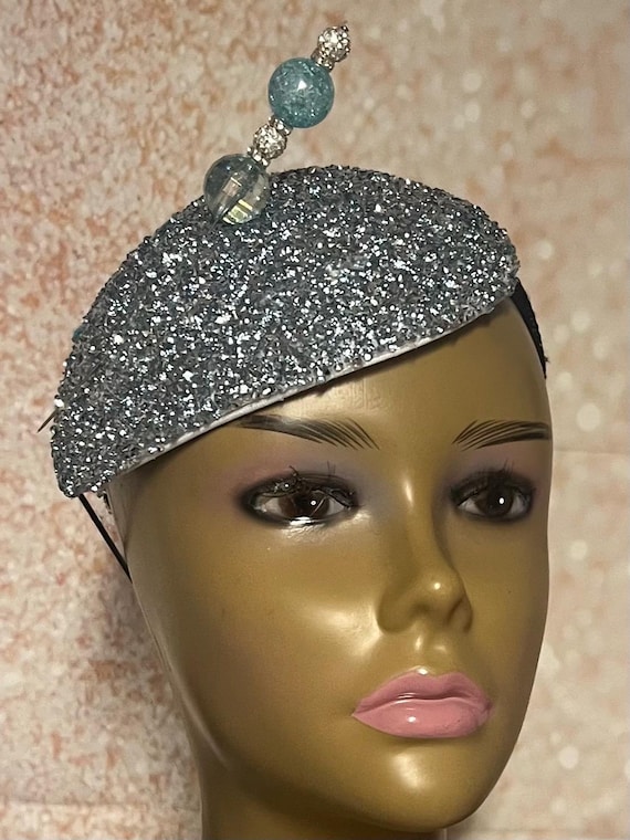 Light Blue Crystal Rhinestone Fascinator: Beaded Church Head  display picture 1