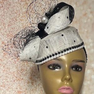 Zwarte en witte kralen kleine hoge hoed halve hoed tovenaar voor bruiloften, kerk en speciale gelegenheden, cadeau voor moeder, zus, vrouw, haar