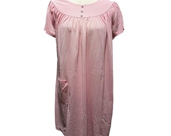 Vintage Handmade 70's Pink Flowy Nightgown with Pocket Sz Medium/Large Womens Short Sleeve