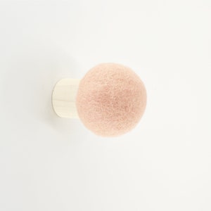 Dusty pink wall hook; decorative wall hook; minimalist and modern wall hook; wool and wood round hook for wall; hat hook; coat hook