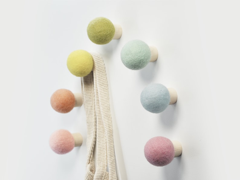 Pastel Rainbow Set of 7 round wood and wool wall coat hooks, rainbow wall art, decorative wall hooks for kids image 1
