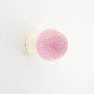 Tea Rose pink wall hook; decorative wall hook; minimalist and modern wall hook; wool and wood round hook for wall; hat hook; coat hook