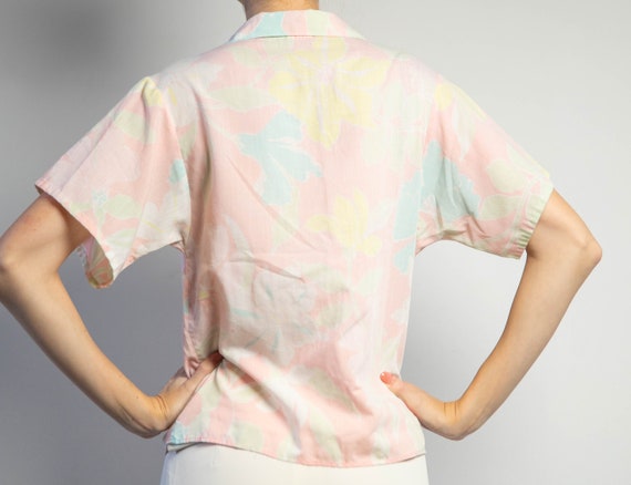 Vintage Cotton Pastel Floral Blouse Tropical XS - image 2