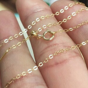 18 Inch 1.32mm 14K Gold Filled Flat Cable Chain Necklace, Dainty Adjustable Necklace with Silicone Bead, Finished Chain Necklace, Wholesale image 3