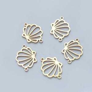 9x12.2mm 14K Gold Filled Seashell Connector, Shell Connector, Shell Charm, Thin Charm