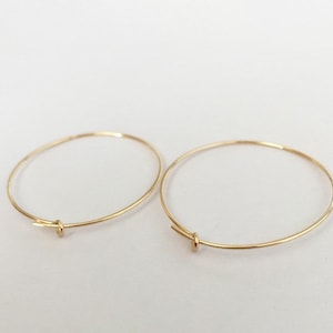 2 aros de alambre relleno de oro de 14 quilates de 15 mm, 20 mm, 25 mm, 30 mm y 45 mm, aros finos, aros para orejas, aros grandes, accesorios para aretes