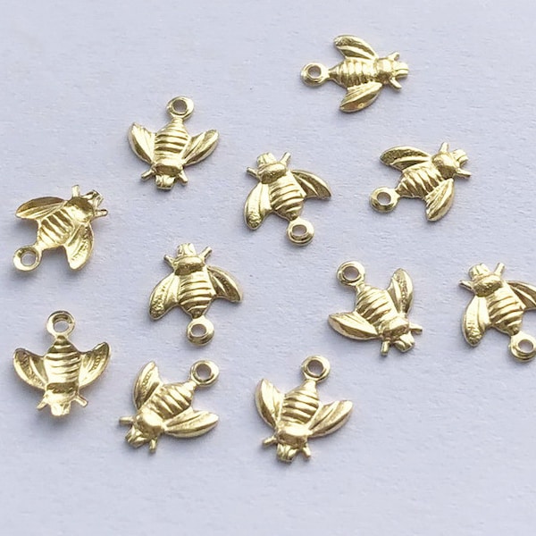 5.5x6.3mm 14K Gold Filled Tiny Bee Charm with Closed Ring, Bee Drop, Wholesale, Made in USA