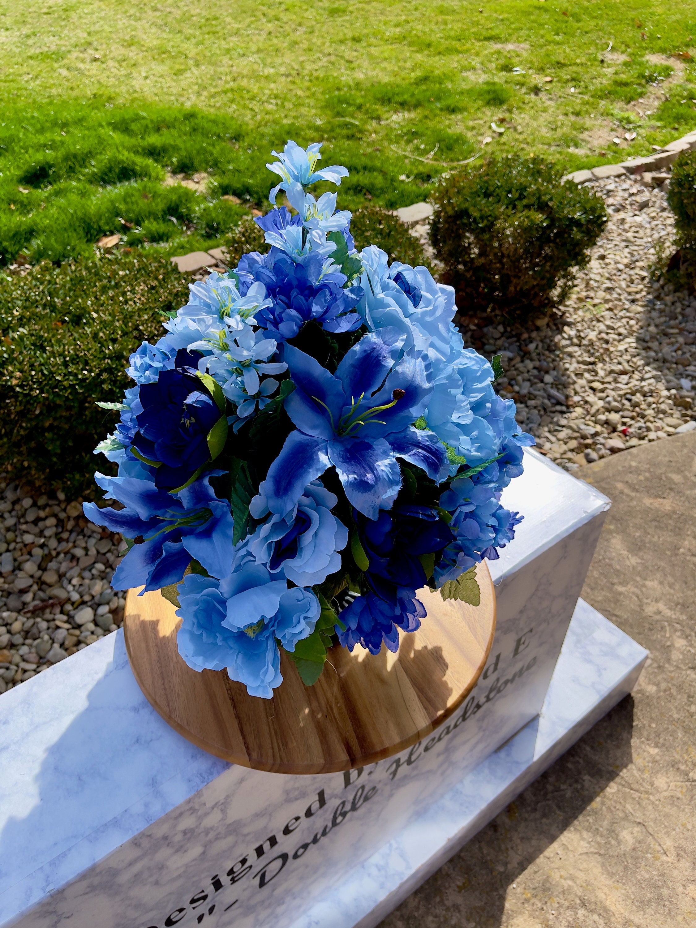 1 Blue Cemetery Vase, Vase Arrangement, Memorial Cemetery Vase, Memorial Flowers, Spring