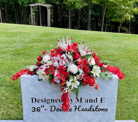 Redbird Winter Christmas Cemetery Saddle, Christmas Cemetery Flowers, Christmas Headstone Arrangement, Flowers and berries Christmas Saddle