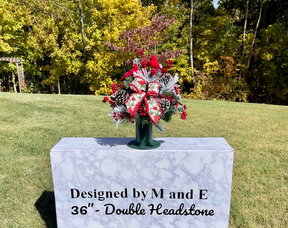 Red Birds Cemetery Christmas Vase, Miniature Christmas Vase, Christmas Vase for Cemetery, Christmas, Christmas Cemetery Vase