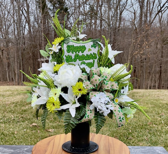 St. Patricks Day Colors Cemetery Vase, Vase Arrangement, Memorial Cemetery Vase, Memorial Flowers, Spring Cemetery Vase, Sympathy Flowers