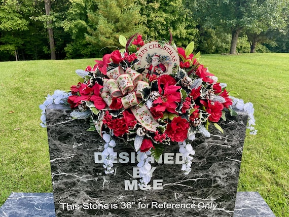 Large Christmas Cemetery Saddle: Patriotic Santa on Metal Sign & Bow Memorial Flowers