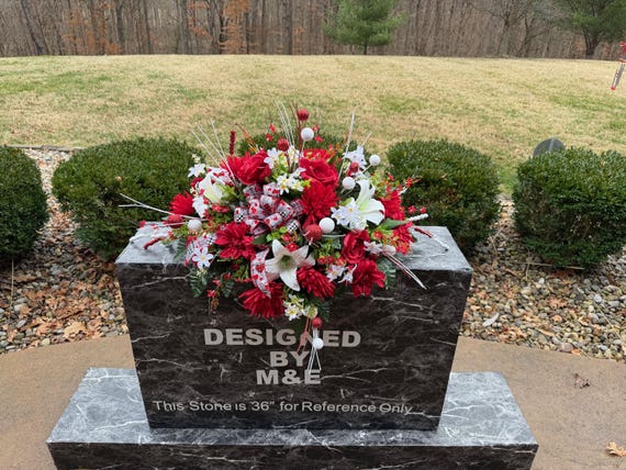 Valentine Decorations Cemetery Saddle with Hearts on Bow, Grave Decoration, Memorial Flowers, Headstone Flowers