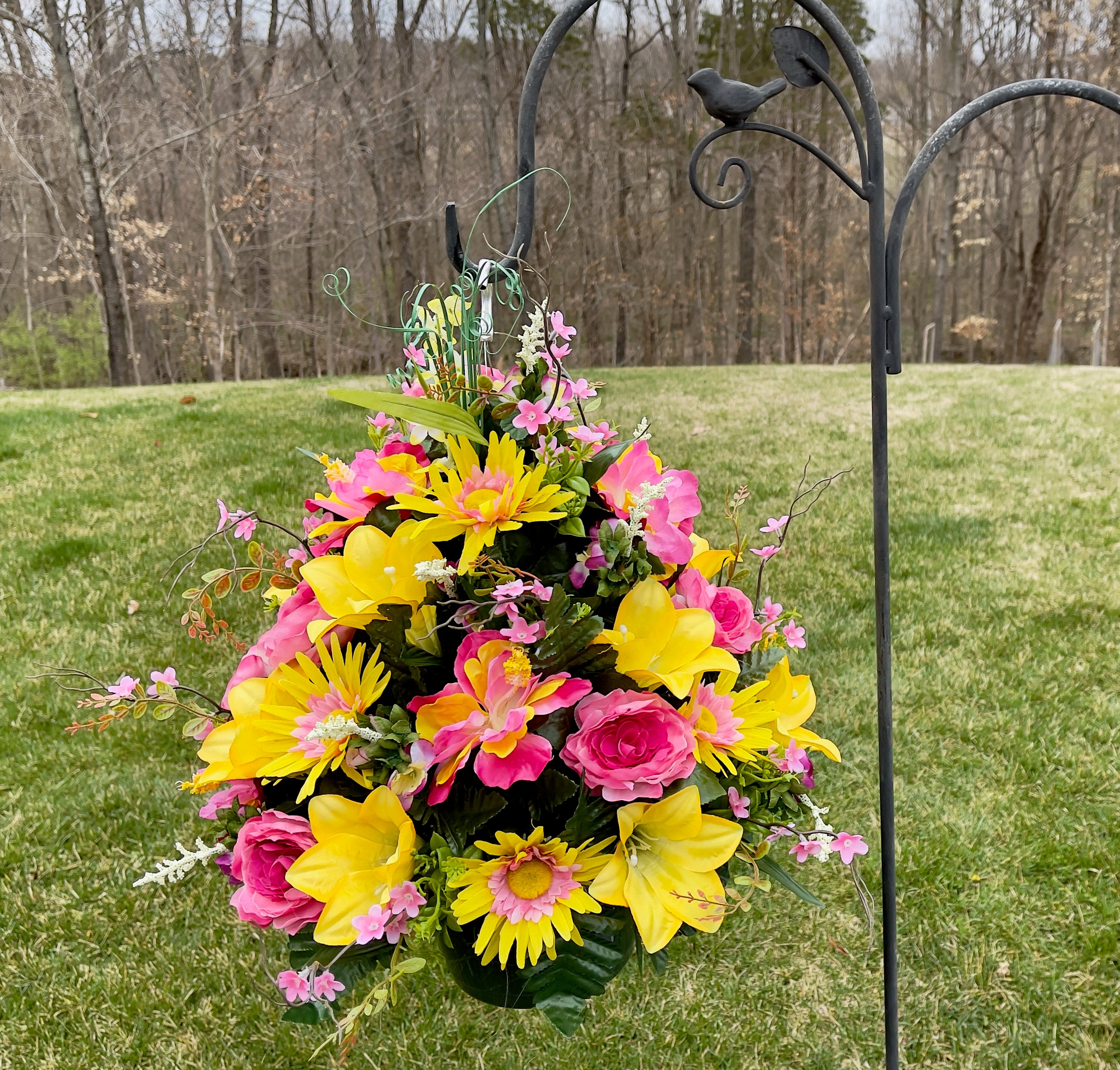 PinkYellow Large Hanging Basket for Shepherd Hook, Hanging Basket, Memorial Flower, Grave