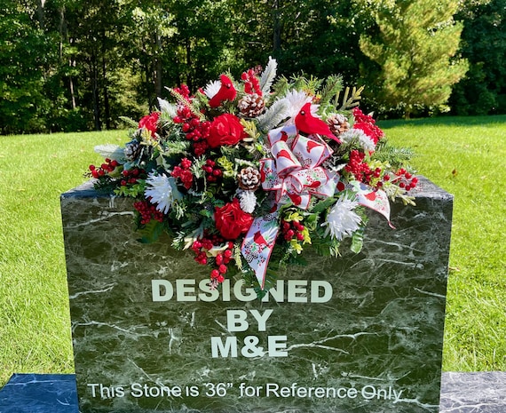 Redbirds Christmas Cemetery Saddle: Pinecones & Bow Memorial Flowers
