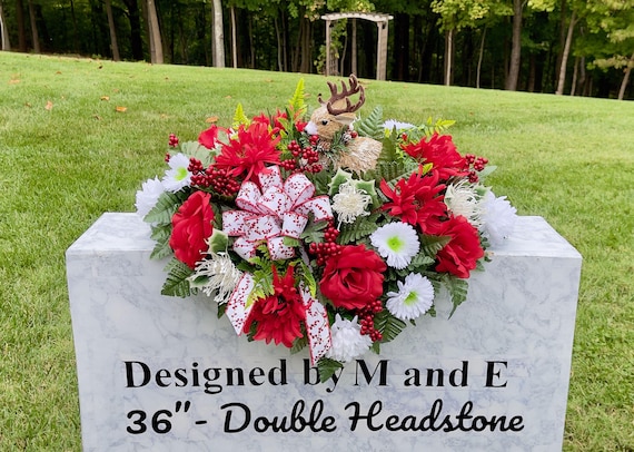 Reindeer Christmas Cemetery Saddle: Pinecones, Berries & Red Flowers