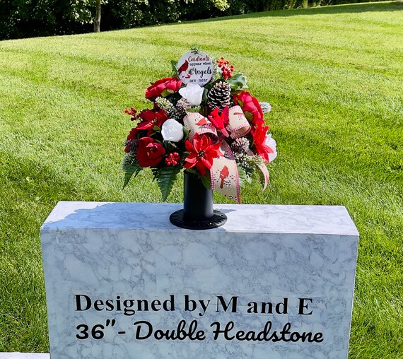 2 Pieces Christmas Headstone Wreath Hanger for Cemetery Gravestone Wreath  Stand